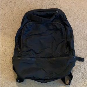 Lululemon Black City Adventurer Backpack 17L